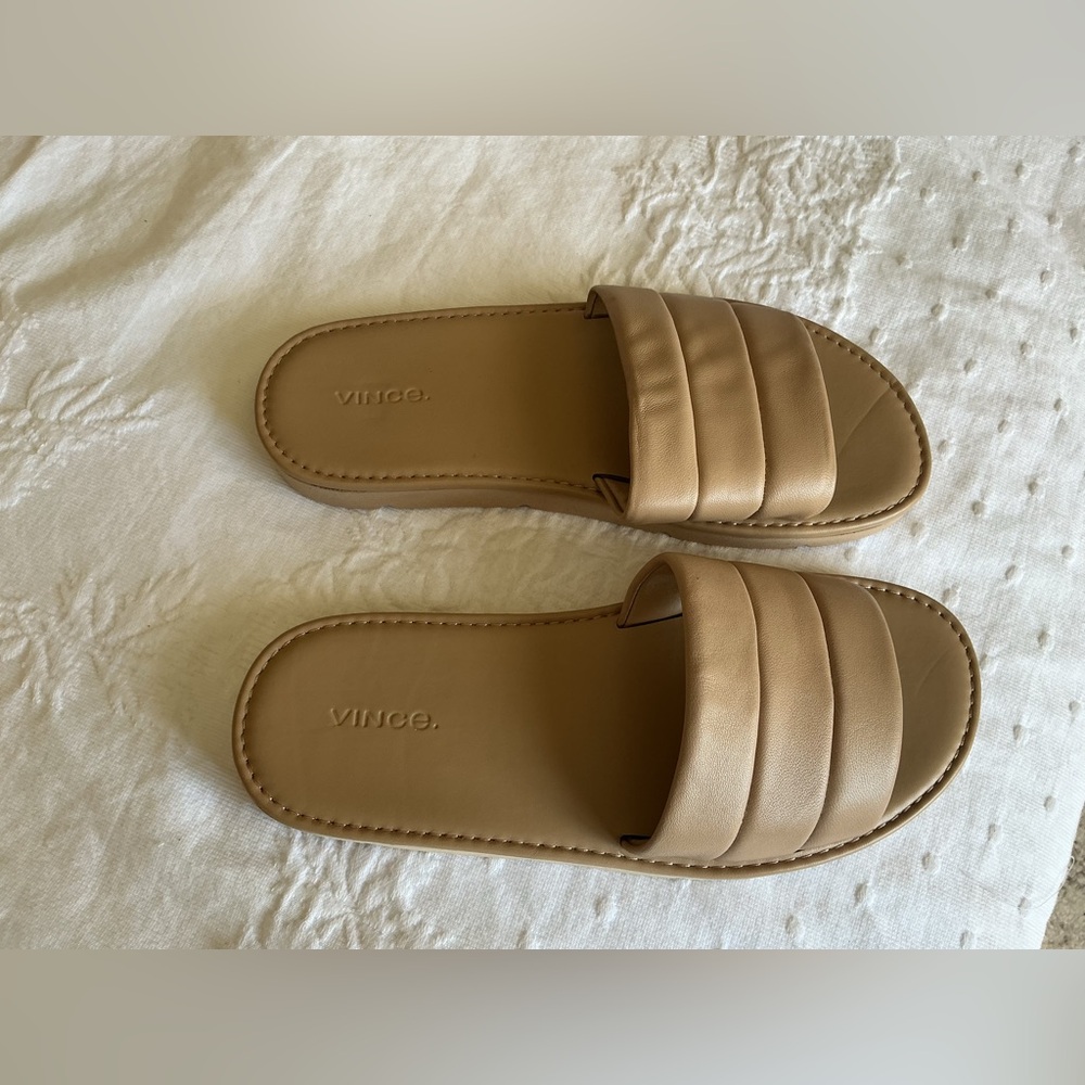 Vince Olina Leather Slide Sandal - camel size 39